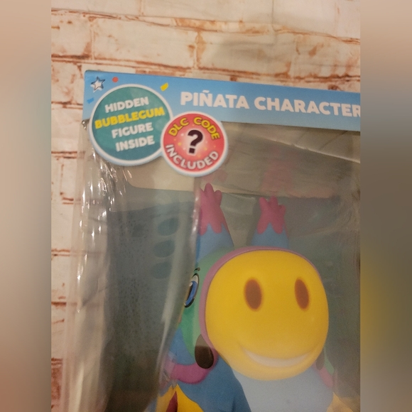 Pinata Smashlings: Dazzle the Dizzy Donkey Character Pack Roblox Exclusive - Picture 6 of 10